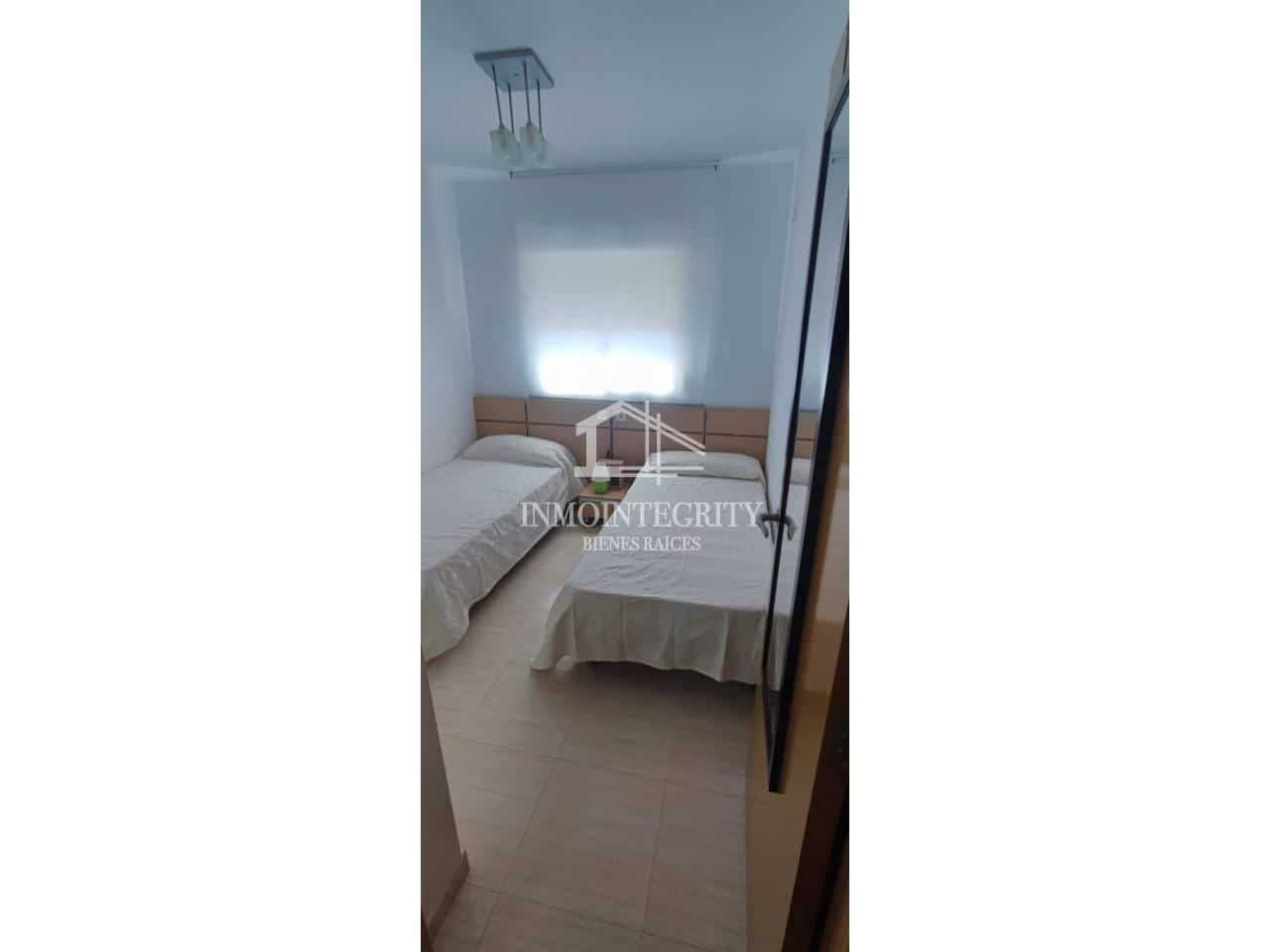 2 sypialnia Mieszkanie na sprzedaż w Oropesa  z basenem garażem - 199 000 € (Ref: 10052249)
