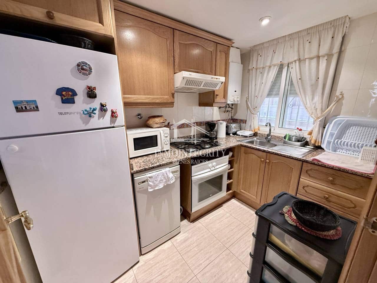 2 bedroom Apartment for sale in Oropesa  with pool garage - € 155,000 (Ref: 10148256)