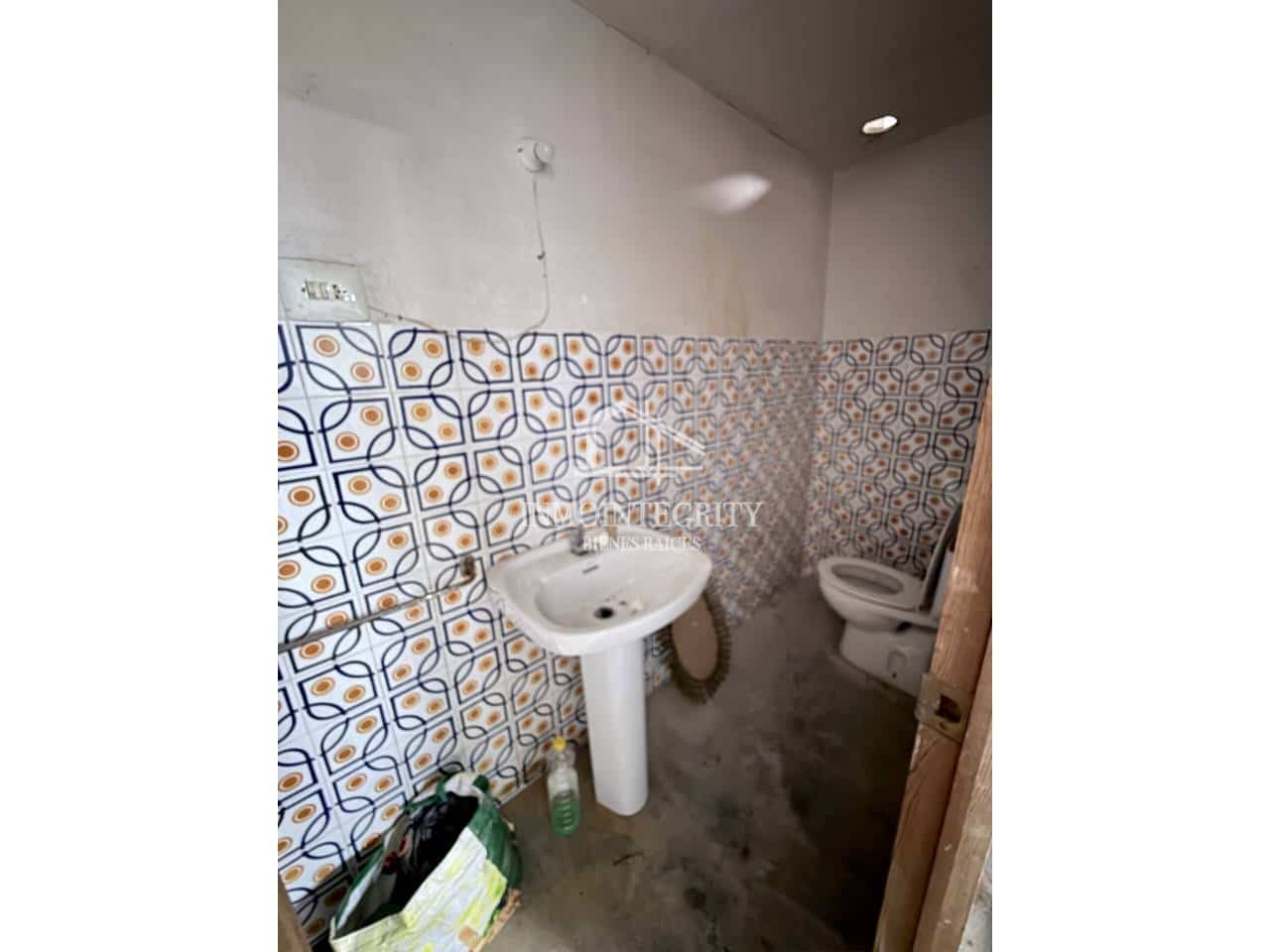 2 sovrum Kommersiell till salu i Castello de la Plana - 75 000 € (Ref: 10157146)