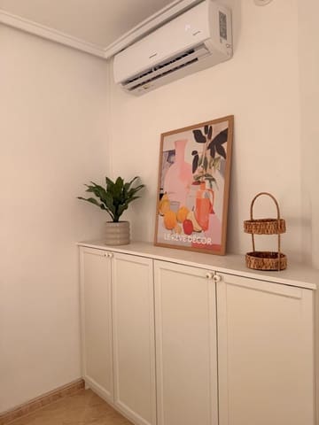 3 quarto Penthouse para venda em Torrevieja com piscina garagem - 229 000 € (Ref: 10037712)