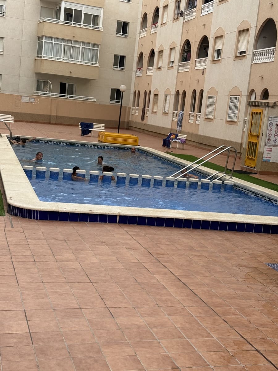 3 sovrum Takvåning till salu i Torrevieja med pool garage - 229 000 € (Ref: 10037712)