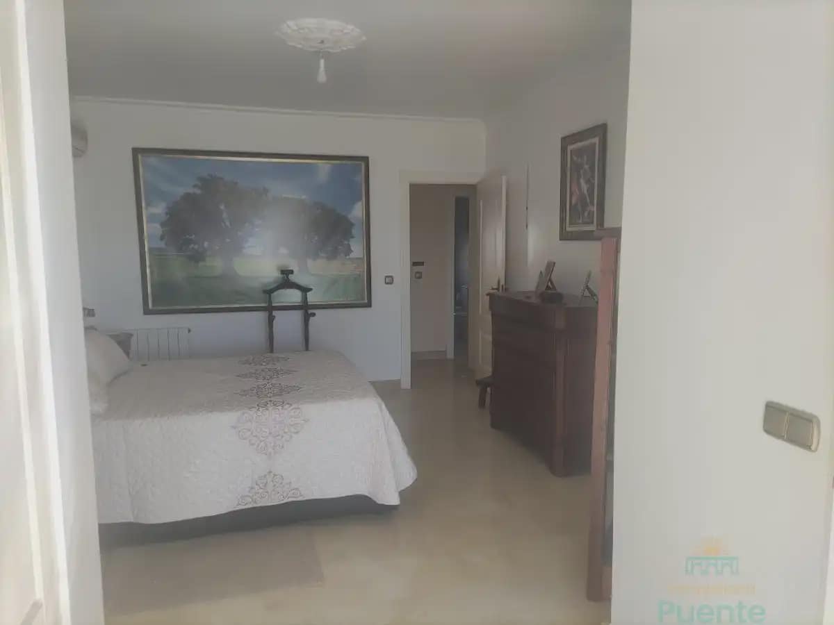 6 bedroom Villa for sale in La Hoya with garage - € 370,000 (Ref: 10045561)