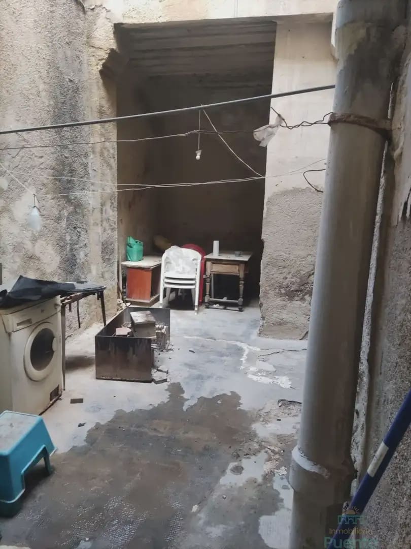 5 slaapkamer Huis te koop in Totana met garage - € 125.000 (Ref: 10045566)