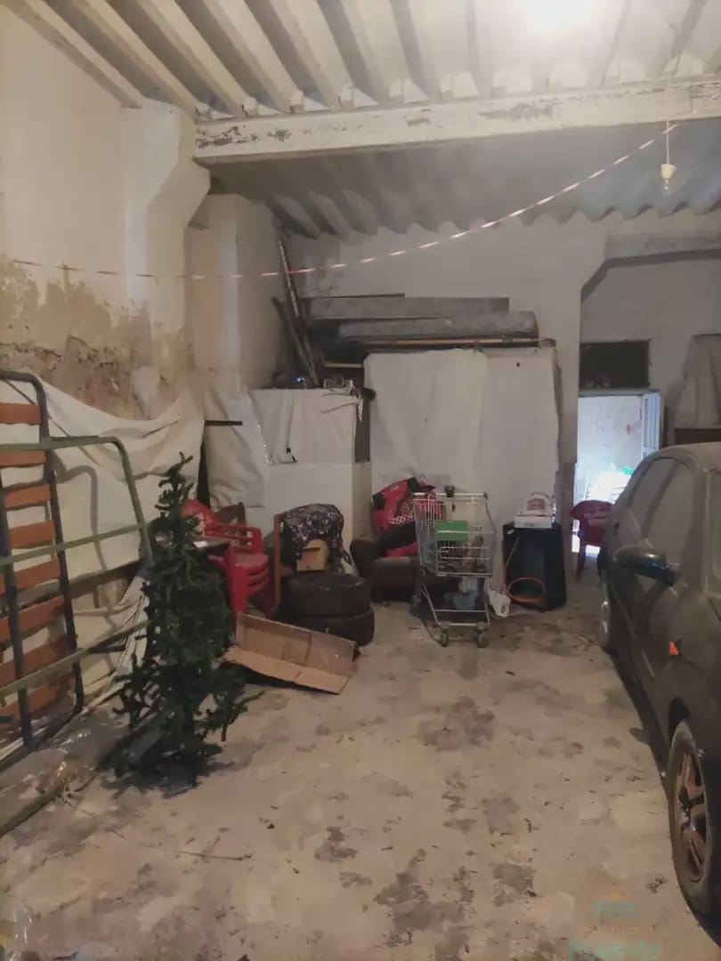 5 slaapkamer Huis te koop in Totana met garage - € 125.000 (Ref: 10045566)