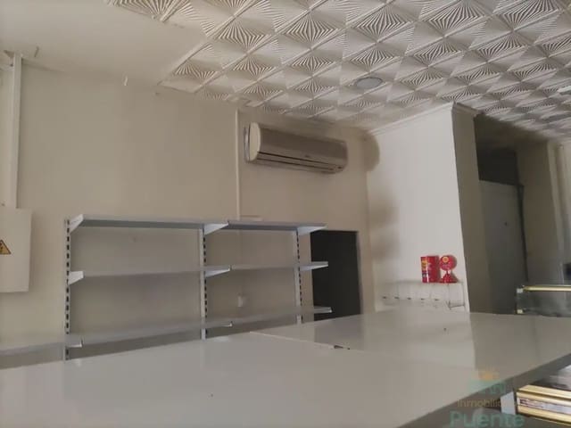Commercial for rent in Totana - € 500 (Ref: 10045580)