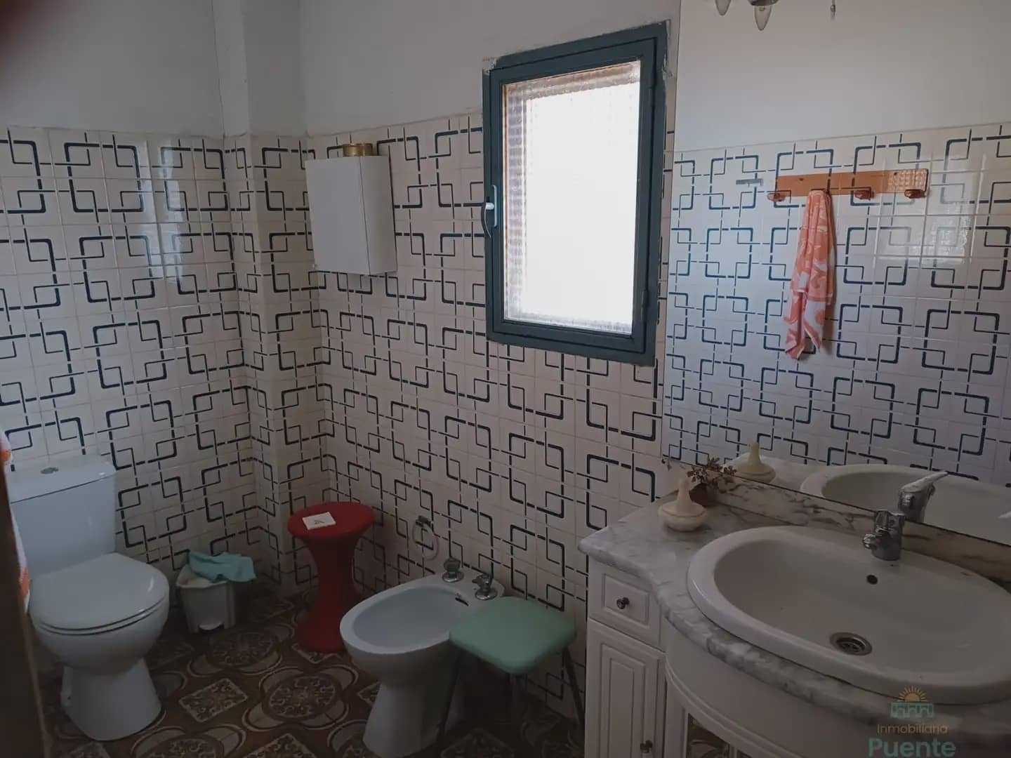 6 bedroom Finca/Country House for sale in Totana - € 300,000 (Ref: 10045588)