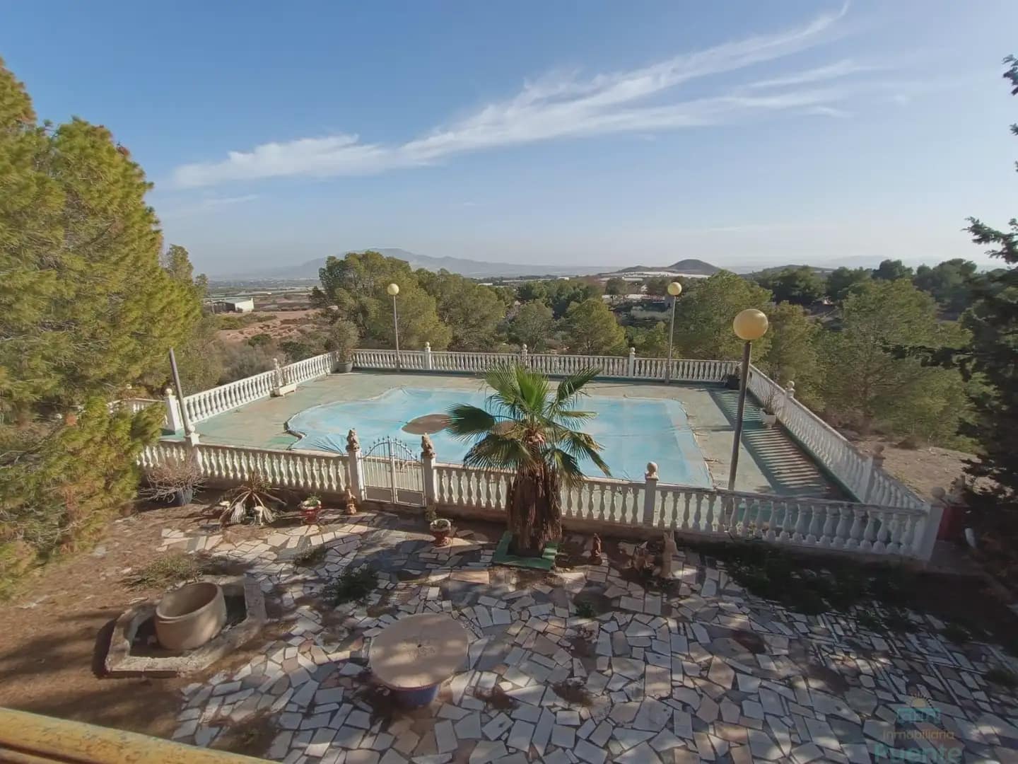 6 bedroom Finca/Country House for sale in Totana - € 300,000 (Ref: 10045588)