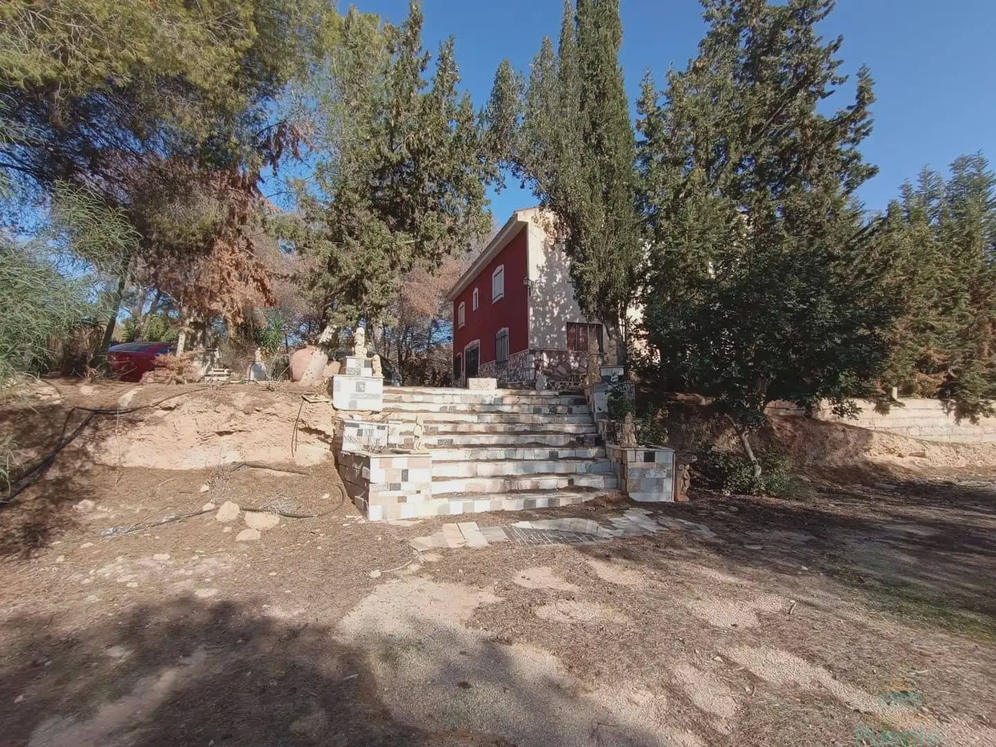 6 bedroom Finca/Country House for sale in Totana - € 300,000 (Ref: 10045588)