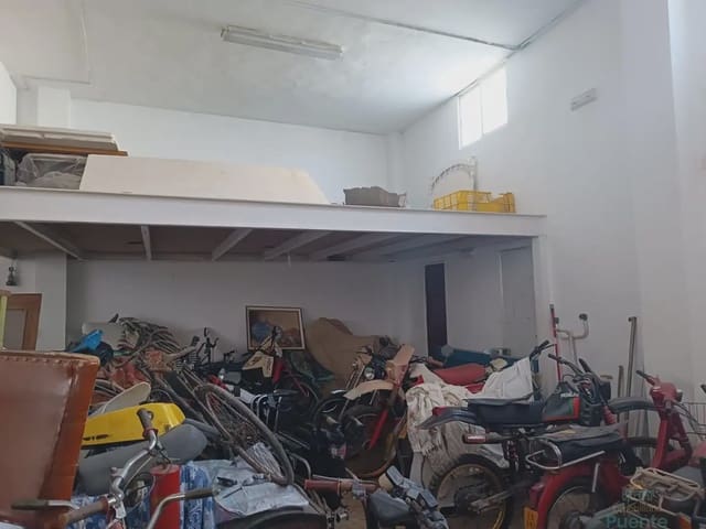 Kaupallinen myytävänä paikassa Totana - 180 000 € (Ref: 10045600)