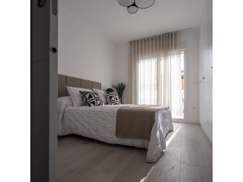 3 Zimmer Villa zu verkaufen in Sucina mit Garage - 289.000 € (Ref: 10045374)