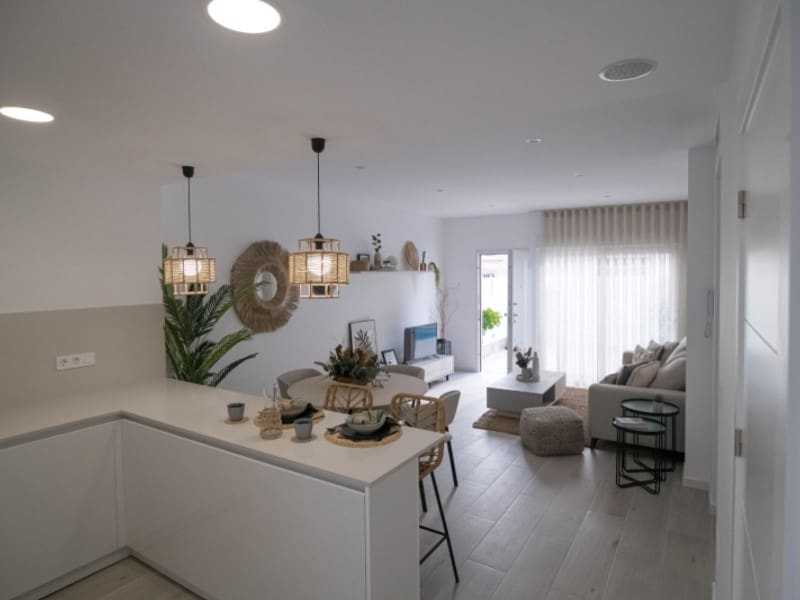 3 Zimmer Villa zu verkaufen in Sucina mit Garage - 289.000 € (Ref: 10045374)