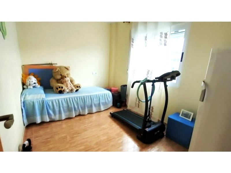 4 quarto Casa em Banda para venda em Los Alcazares com garagem - 272 000 € (Ref: 10045389)