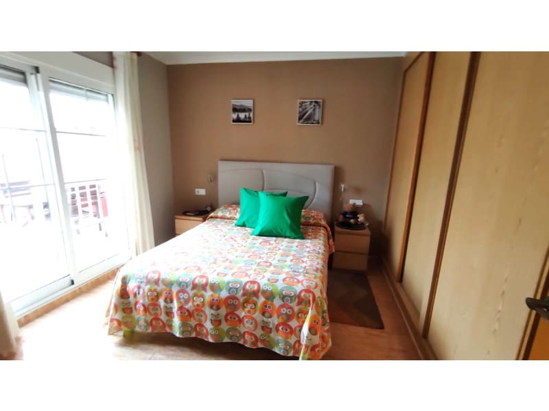 4 quarto Casa em Banda para venda em Los Alcazares com garagem - 272 000 € (Ref: 10045389)