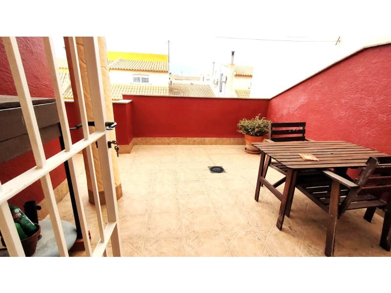 4 quarto Casa em Banda para venda em Los Alcazares com garagem - 272 000 € (Ref: 10045389)