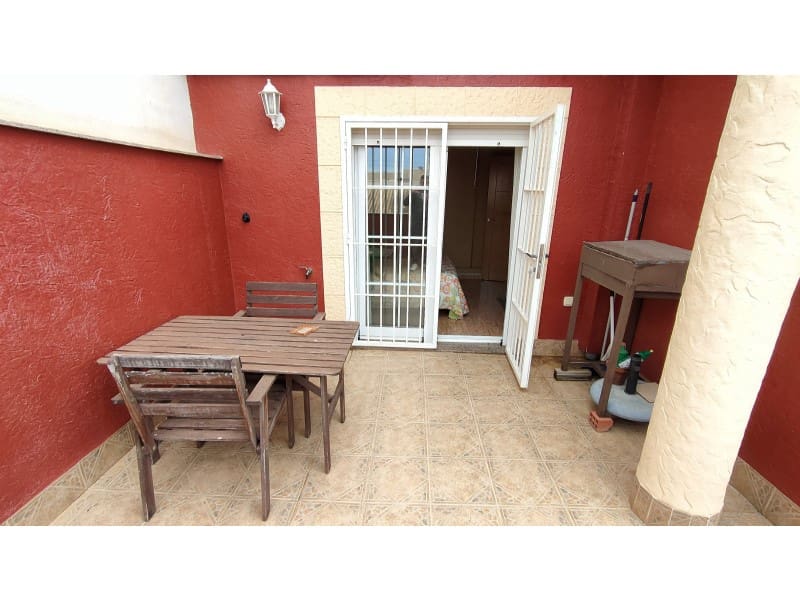 4 quarto Casa em Banda para venda em Los Alcazares com garagem - 272 000 € (Ref: 10045389)
