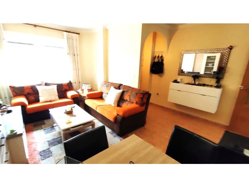 4 quarto Casa em Banda para venda em Los Alcazares com garagem - 272 000 € (Ref: 10045389)