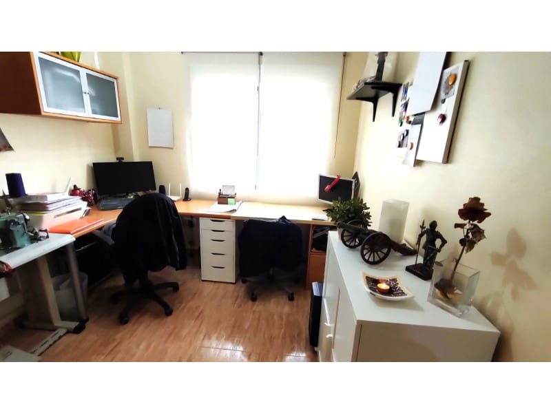 4 quarto Casa em Banda para venda em Los Alcazares com garagem - 272 000 € (Ref: 10045389)