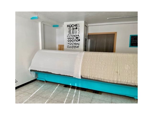Business for sale in La Manga del Mar Menor - € 89,000 (Ref: 10045390)
