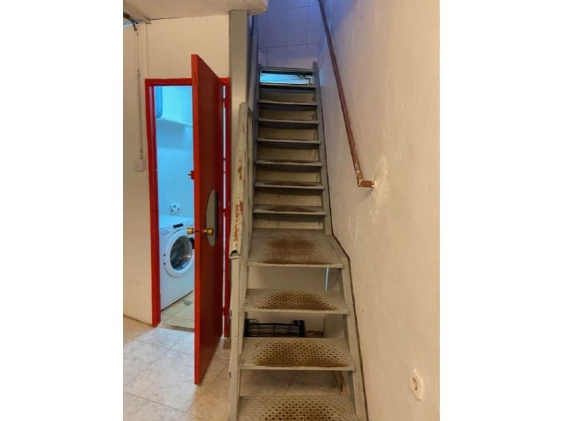 Business for sale in La Manga del Mar Menor - € 89,000 (Ref: 10045390)