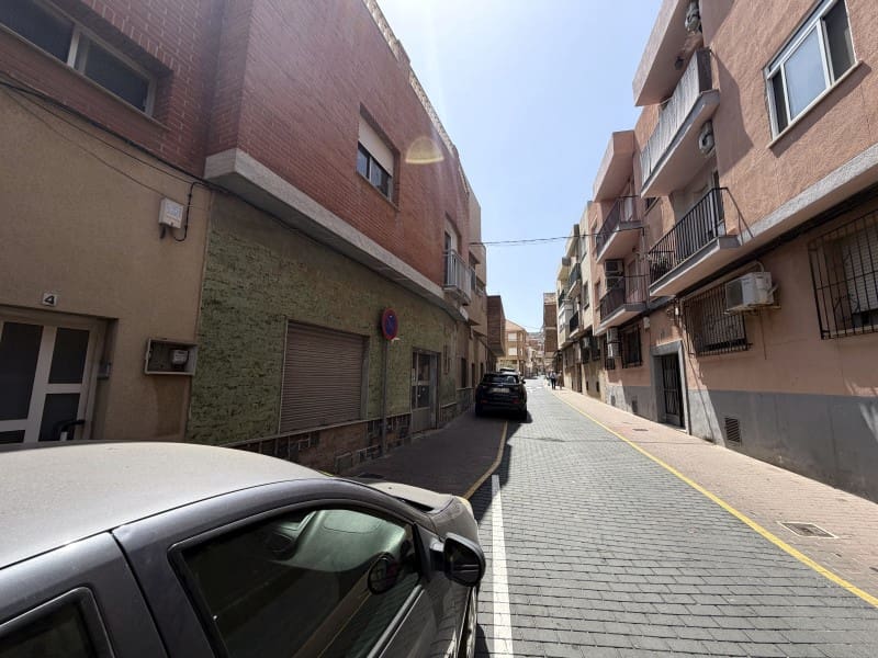 Business for sale in La Union - € 78,000 (Ref: 10045403)