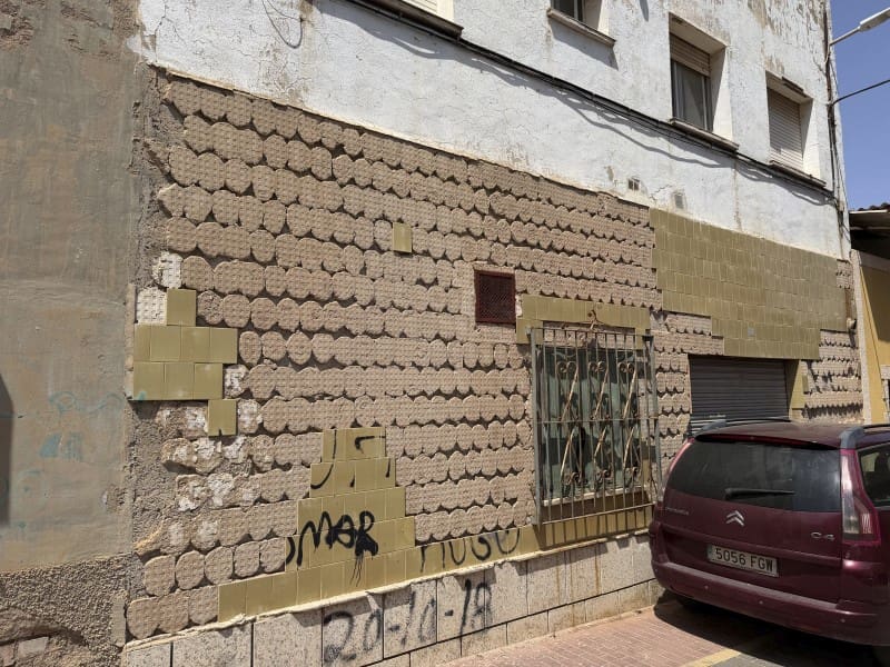 Business for sale in La Union - € 78,000 (Ref: 10045403)