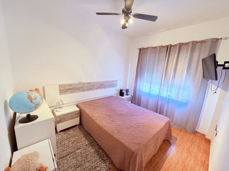 3 bedroom Villa for rent in Cartagena - € 800 (Ref: 10045406)