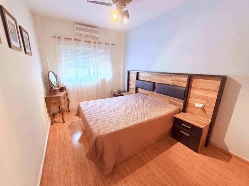 3 bedroom Villa for rent in Cartagena - € 800 (Ref: 10045406)