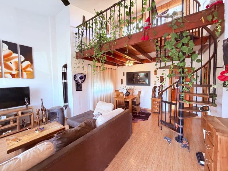 3 bedroom Villa for rent in Cartagena - € 800 (Ref: 10045406)
