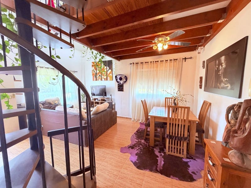 3 bedroom Villa for rent in Cartagena - € 800 (Ref: 10045406)