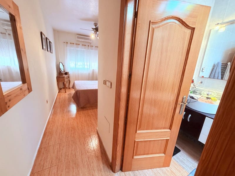 3 bedroom Villa for rent in Cartagena - € 800 (Ref: 10045406)