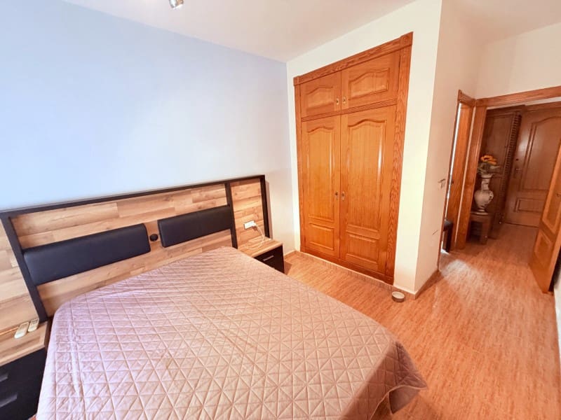 3 bedroom Villa for rent in Cartagena - € 800 (Ref: 10045406)