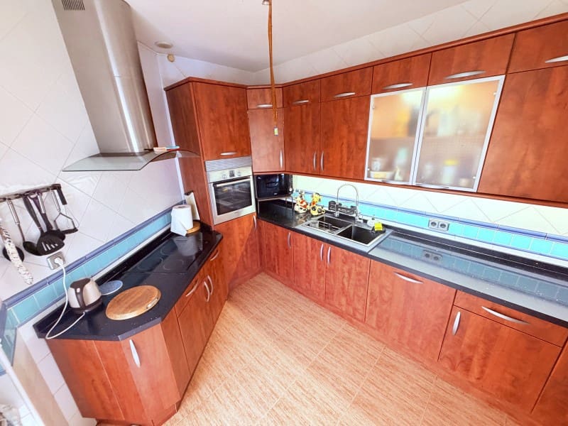3 bedroom Villa for rent in Cartagena - € 800 (Ref: 10045406)