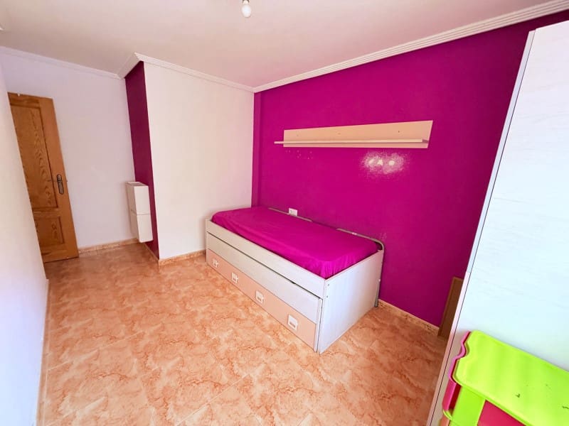 3 soveværelse Lejlighed til salg i La Union med garage - € 150.000 (Ref: 10045408)