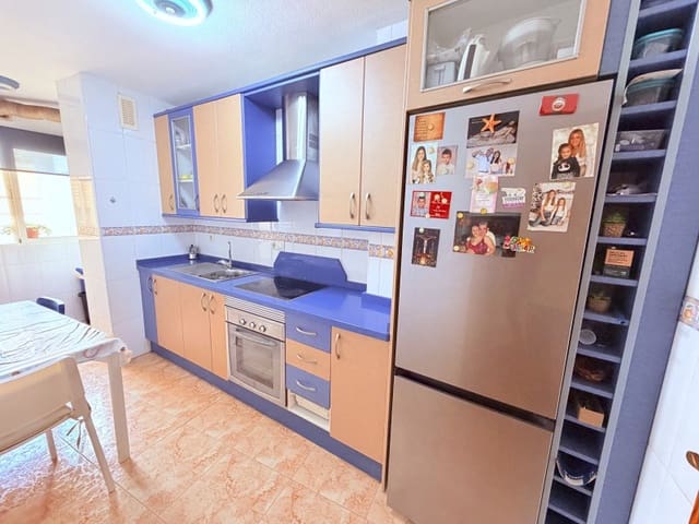3 soveværelse Lejlighed til salg i La Unión med garage - € 150.000 (Ref: 10045408)