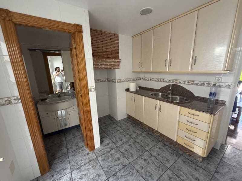 Garasje til salgs i La Union - € 69 000 (Ref: 10054922)