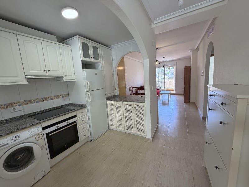 2 soverom Penthouse til leie i La Union med svømmebasseng - € 600 (Ref: 10058781)