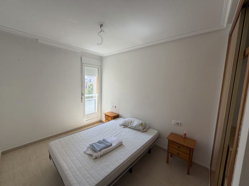 2 soverom Penthouse til leie i La Union med svømmebasseng - € 600 (Ref: 10058781)