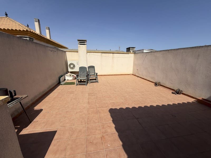 2 soverom Penthouse til leie i La Union med svømmebasseng - € 600 (Ref: 10058781)