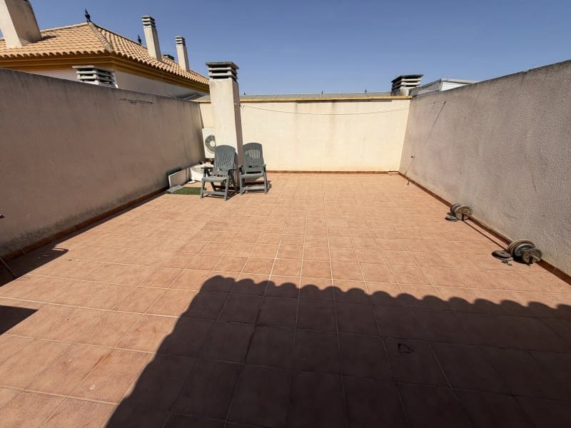 2 soverom Penthouse til leie i La Union med svømmebasseng - € 600 (Ref: 10058781)
