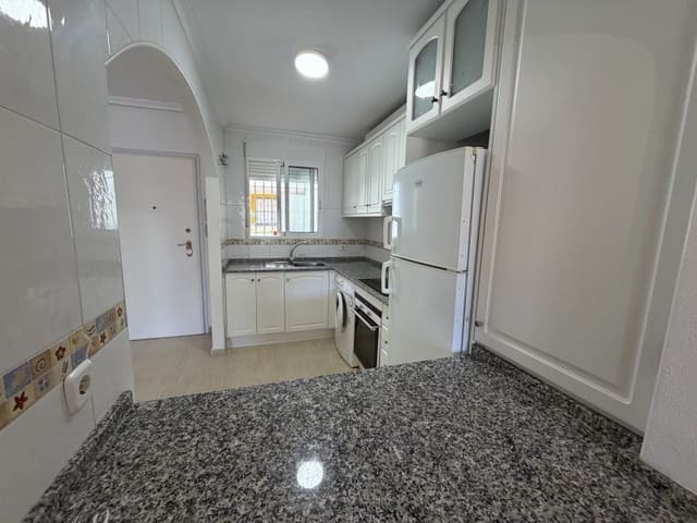 2 soverom Penthouse til leie i La Unión med svømmebasseng - € 600 (Ref: 10058781)