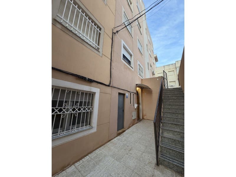 3 bedroom Flat for sale in La Union with garage - € 154,500 (Ref: 10180442)