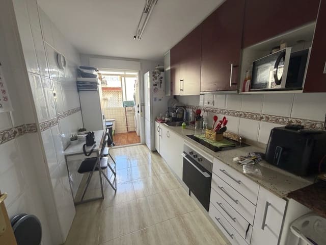 4 makuuhuone Huoneisto myytävänä paikassa La Unión mukana 
autotalli - 149 900 € (Ref: 10182926)