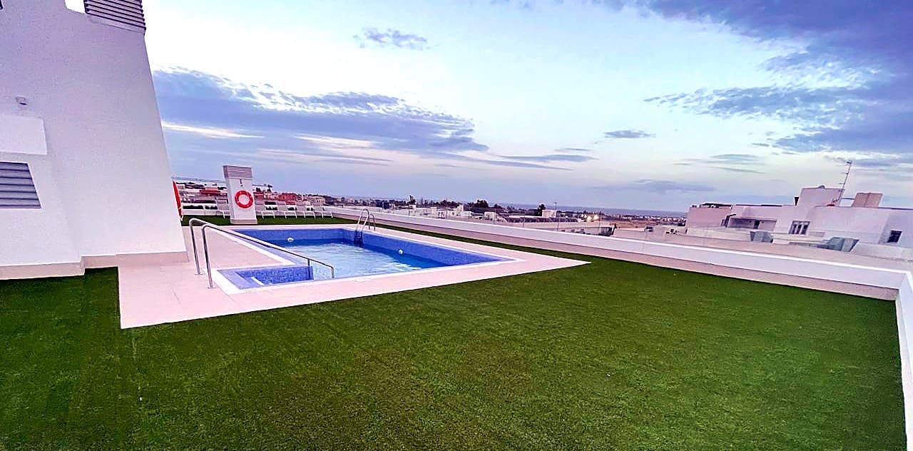 3 camera da letto Appartamento in vendita in Nueva Andalucia con piscina garage - 560.000 € (Rif: 10045683)