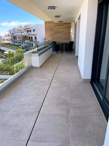 3 Zimmer Apartment zu verkaufen in La Alquería, Estepona mit Pool Garage - 839.000 € (Ref: 10060977)