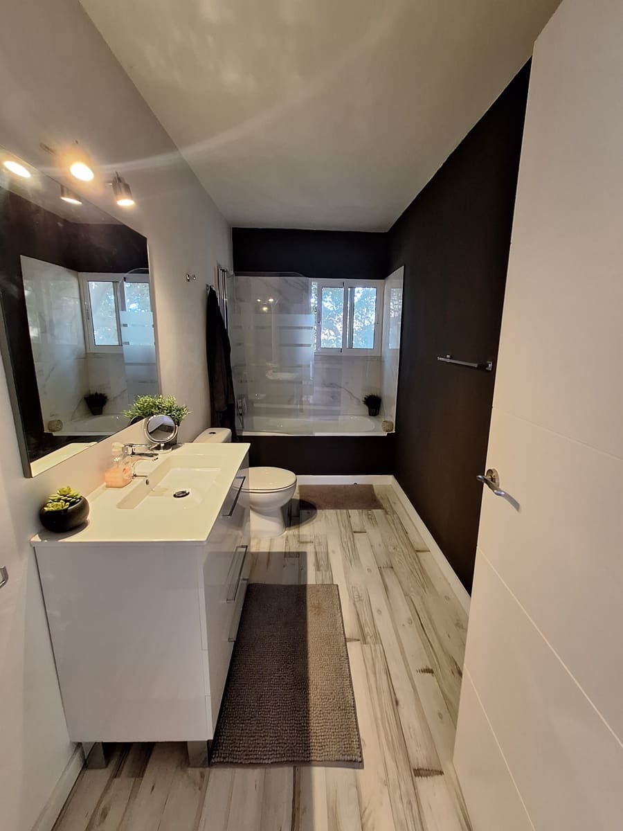 6 sypialnia Finka/Dom wiejski na sprzedaż w Telde z garażem - 945 000 € (Ref: 10073324)