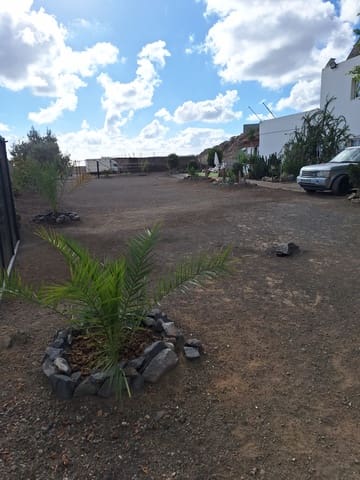 6 slaapkamer Finca/Landhuis te koop in Telde met garage - € 899.000 (Ref: 10073324)