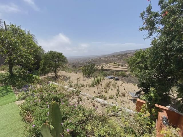 Finca/Casa Rural de 4 habitaciones en Fasnia en venta - 330.000 € (Ref: 10045322)
