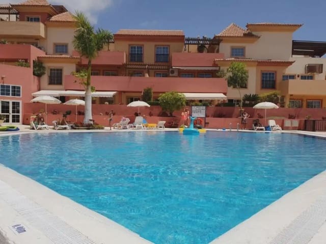1 sovrum Lägenhet till salu i Playa del Duque, Adeje med pool - 599 000 € (Ref: 10045327)