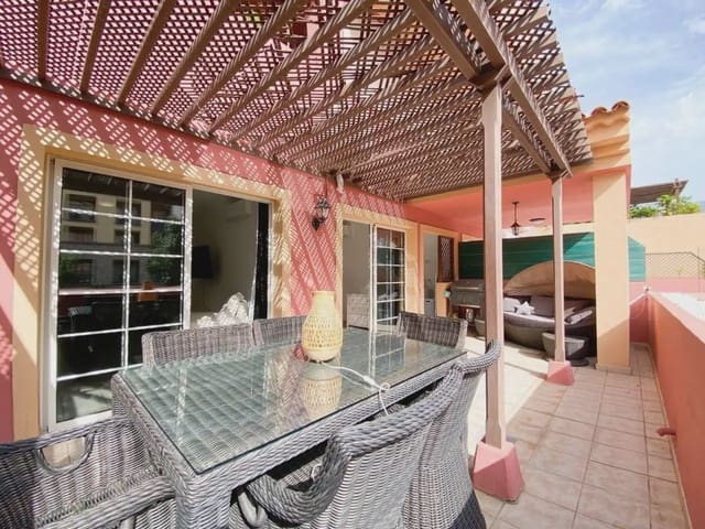 1 sovrum Lägenhet till salu i Playa del Duque, Adeje med pool - 599 000 € (Ref: 10045327)