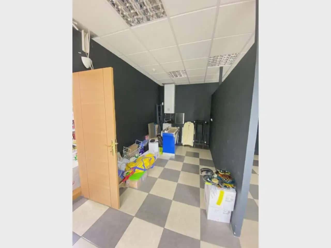 Commercial for sale in Adeje - € 405,000 (Ref: 10045328)